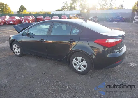 2015 Kia Forte Lx из США, поврежденный, VIN KNAFX4A61F5390082